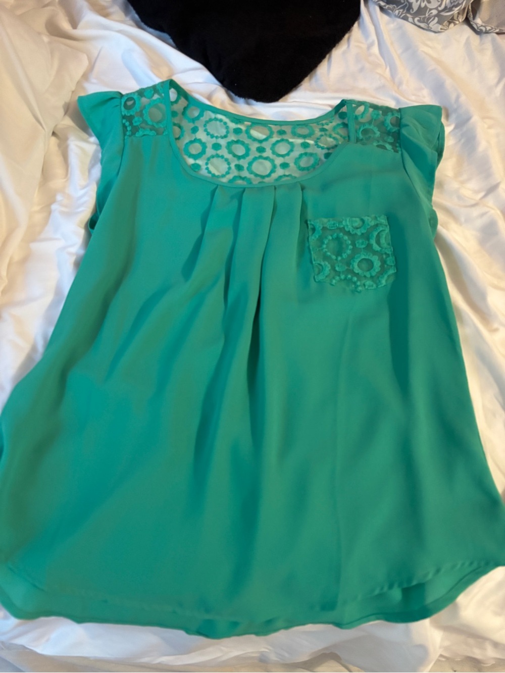 Women’s Teal/Green Blouse 
Size Small